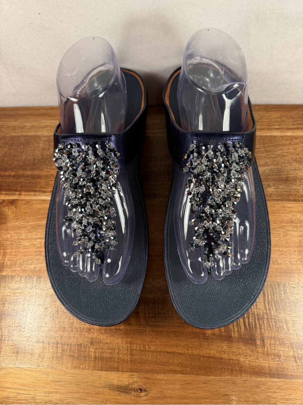 Fit Flop Rumba Beaded Toe-Post Sandals Midnight Navy Beaded Accent Size 9 NWT